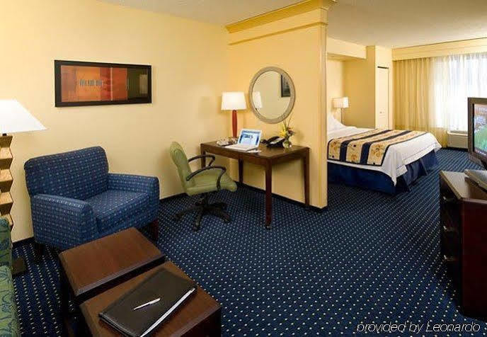 Springhill Suites Terre Haute Esterno foto